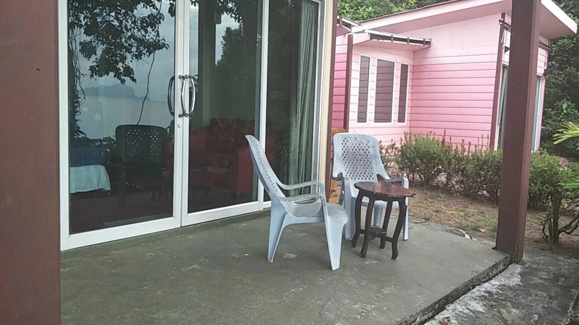 Sukorn Cabana Resort