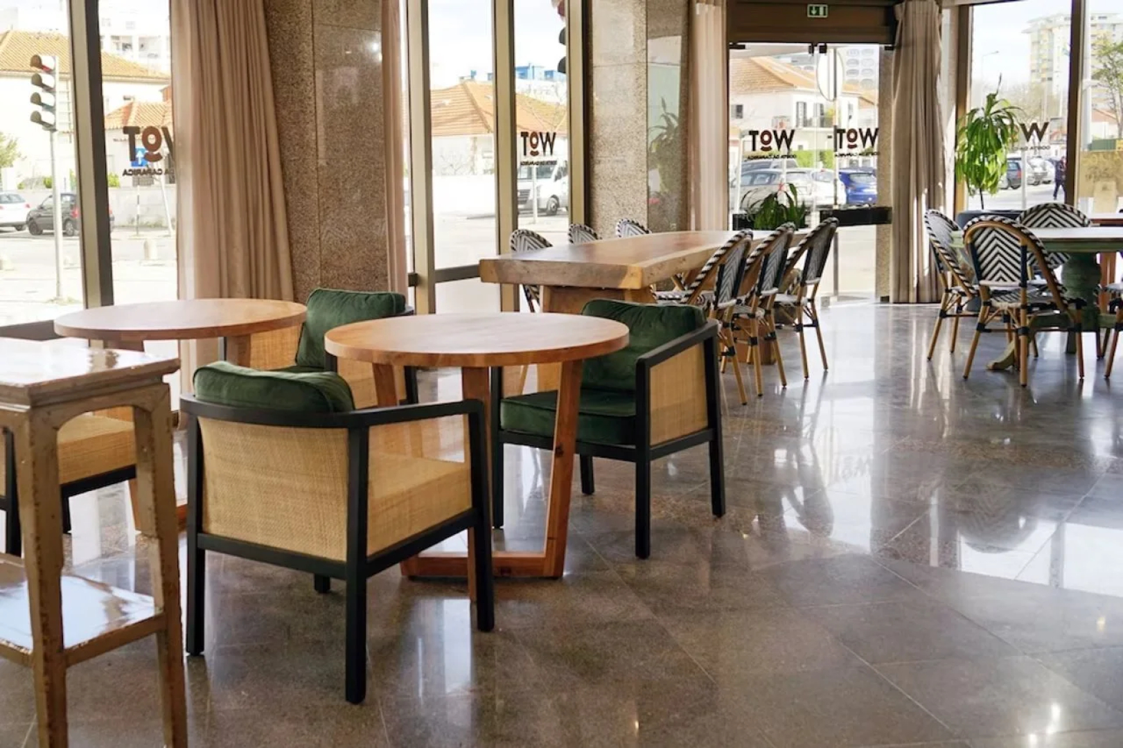 Отель WOT Costa da Caparica Soul