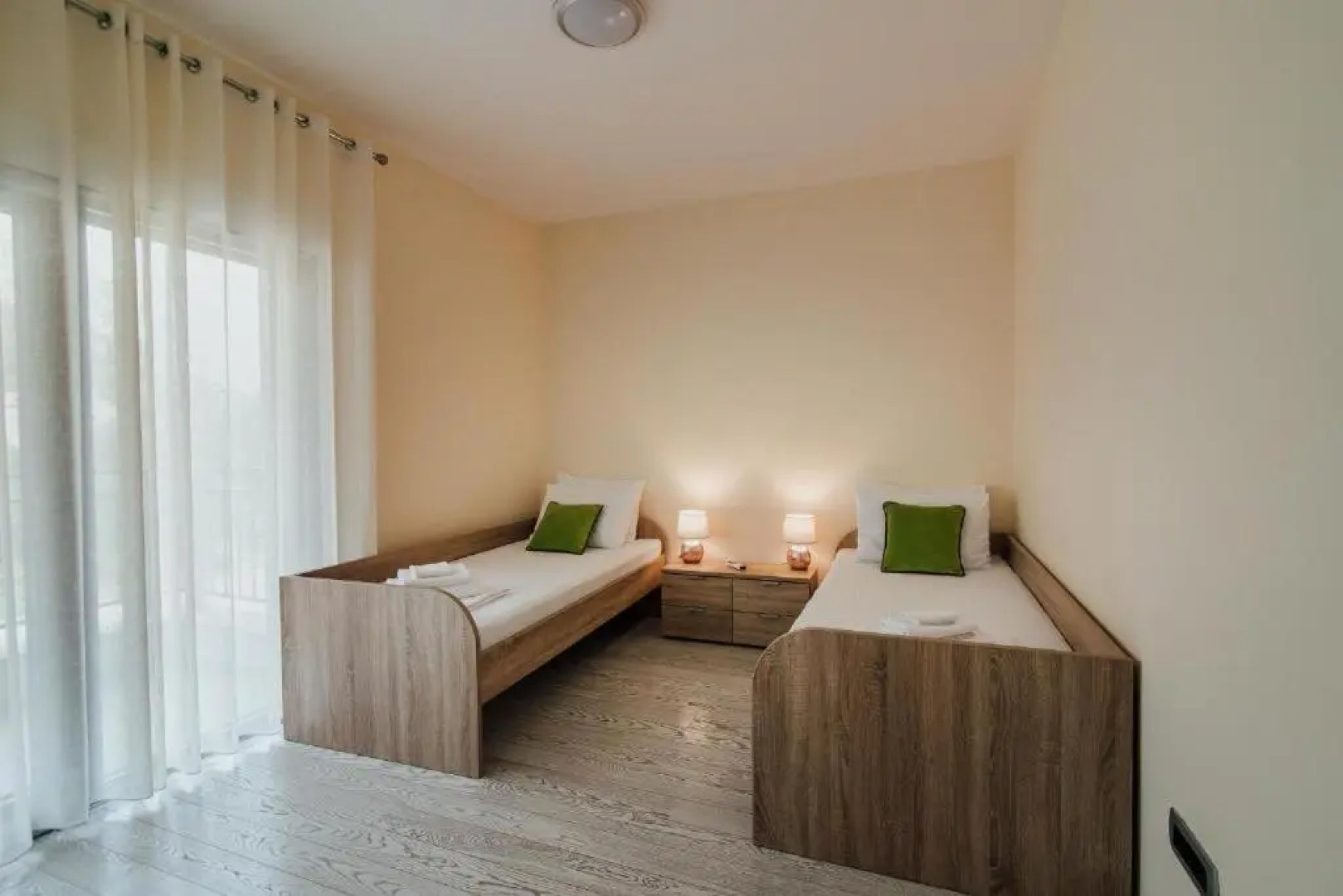 Green Bay Apartments Morinj