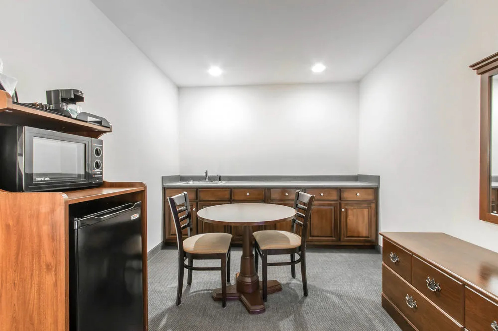 Econo Lodge Inn & Suites Demopolis