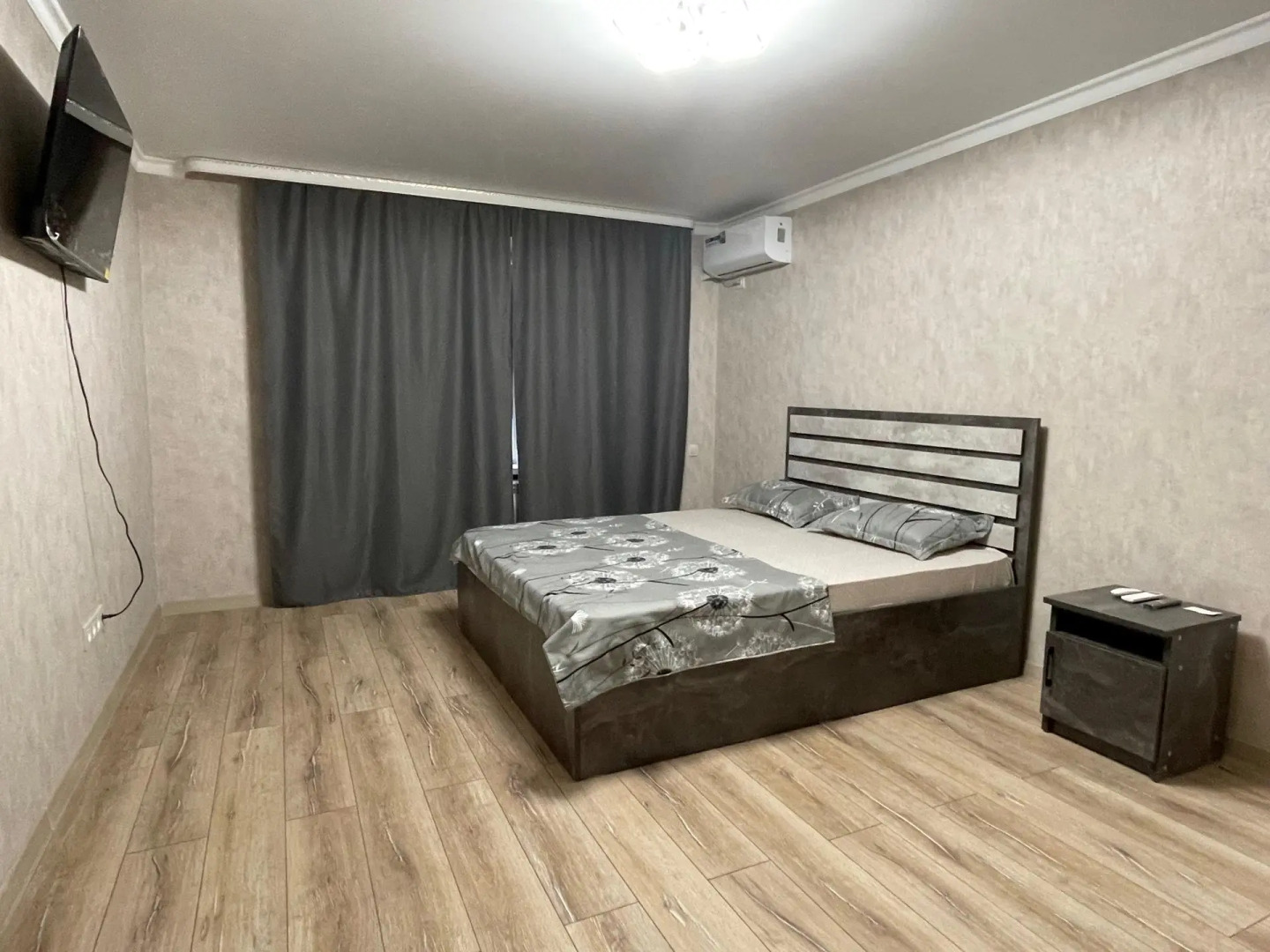 Апартаменты на проспекте 22-го Партсъезда 137А