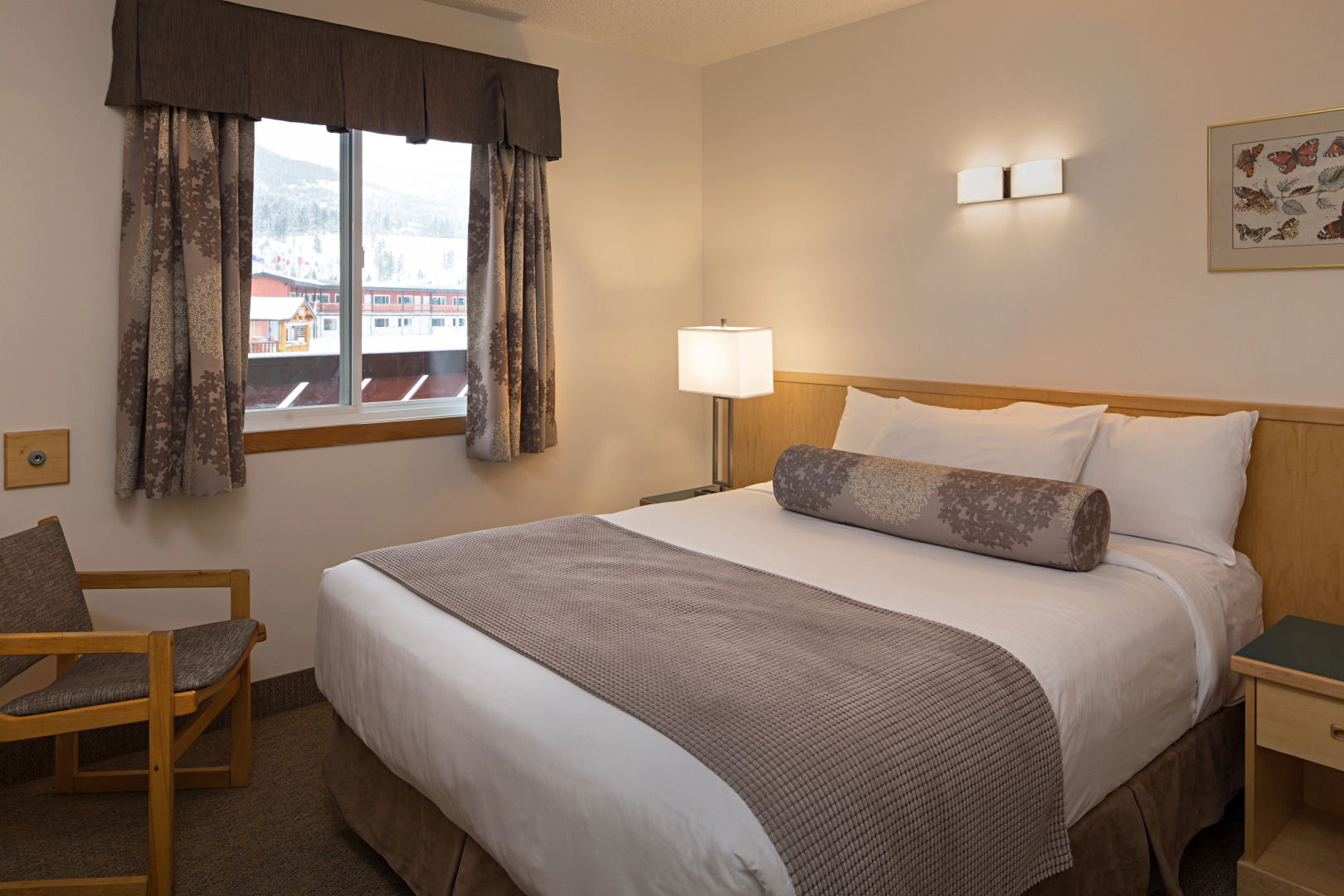 Rocky Mountain Ski Lodge