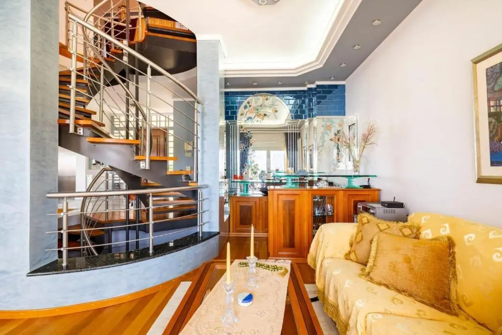 4 Bed Villa - Sleeps 10 - Pets - Pool - Hottub