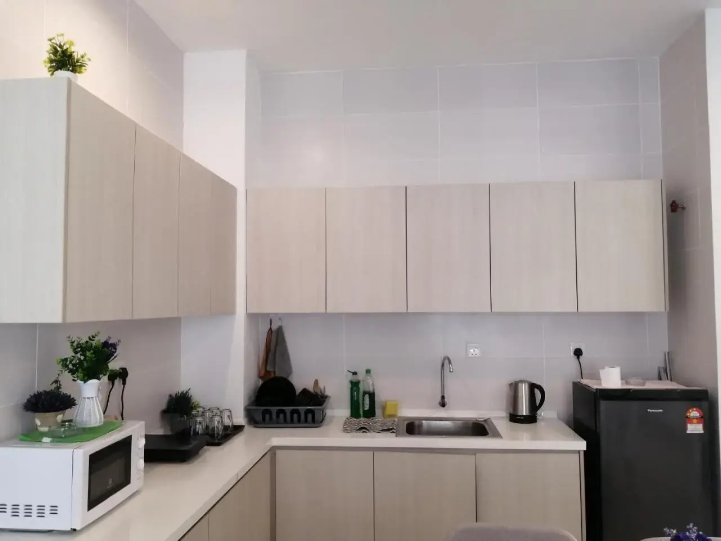 13 pax Midhills pool view free WIFI