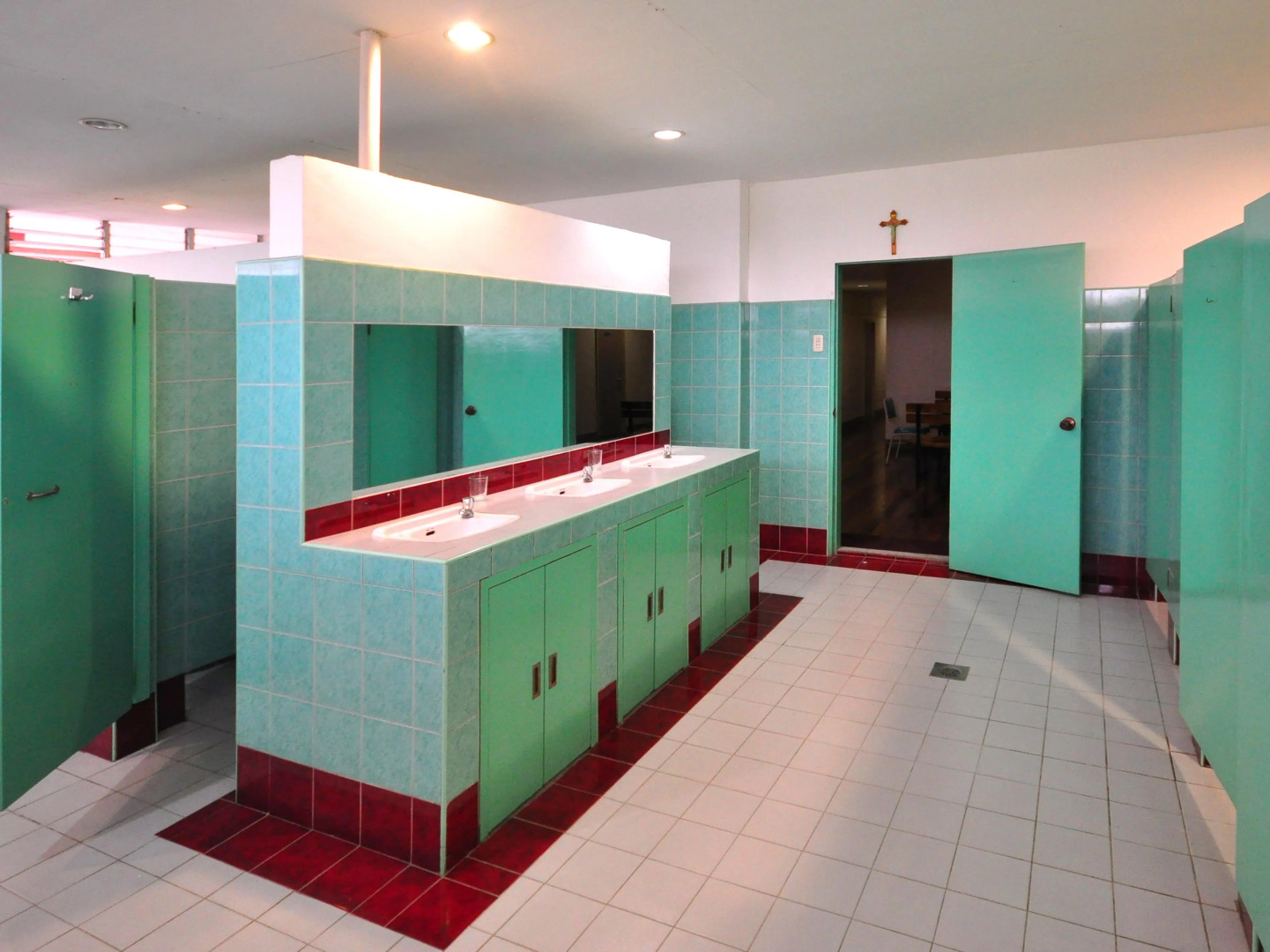 Marbella Leisure Hostel