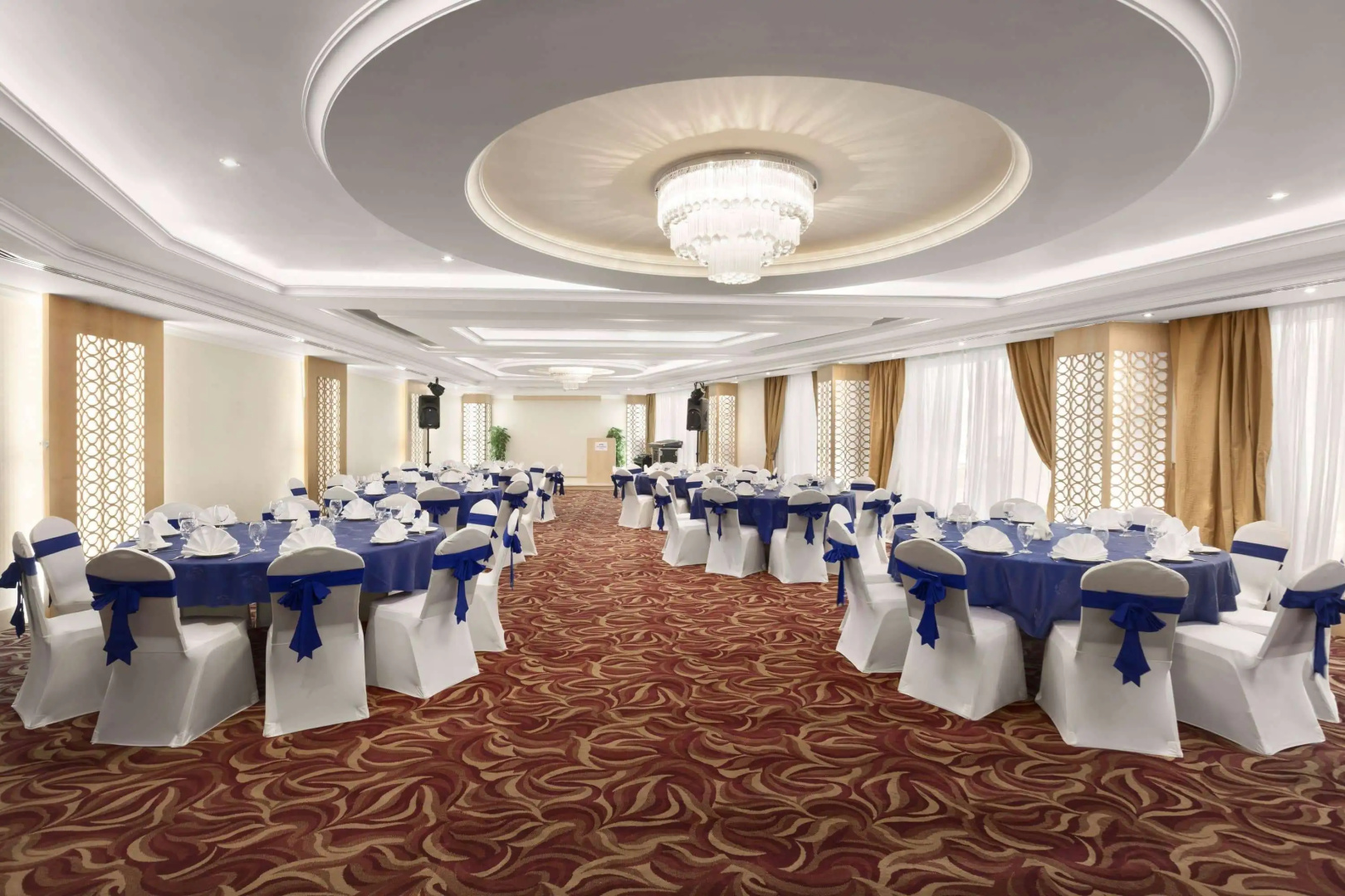 Отель Howard Johnson by Wyndham Bur Dubai
