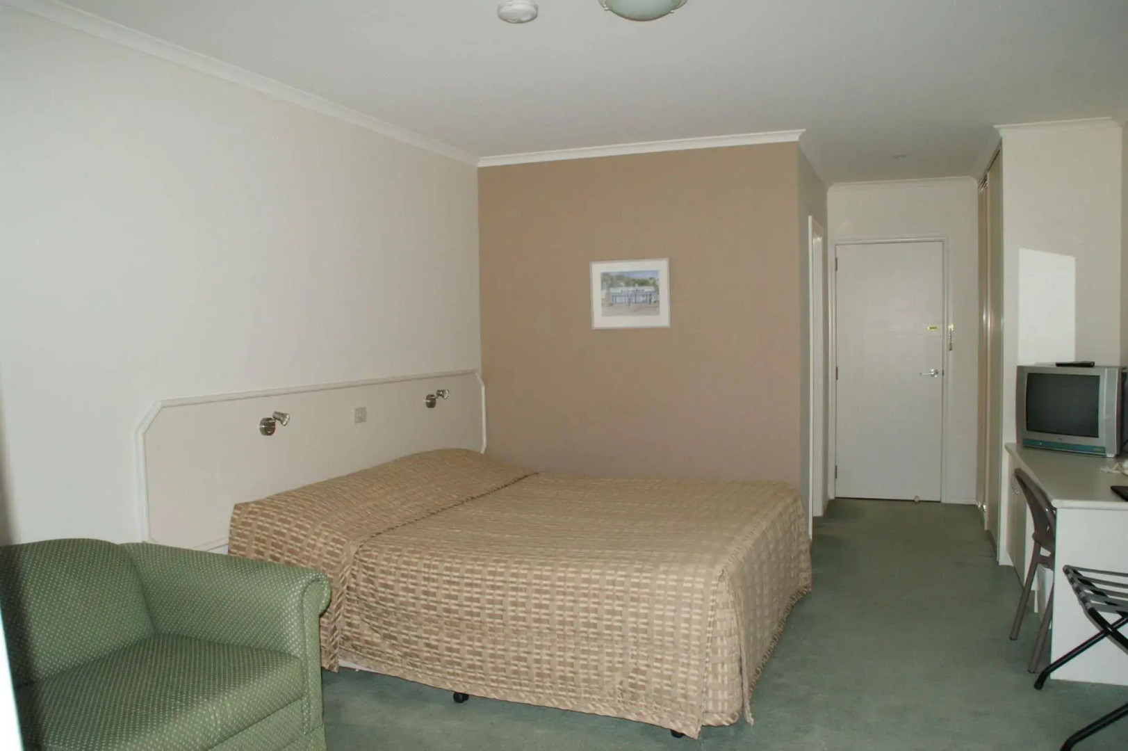 Deniliquin Country Club Motor Inn