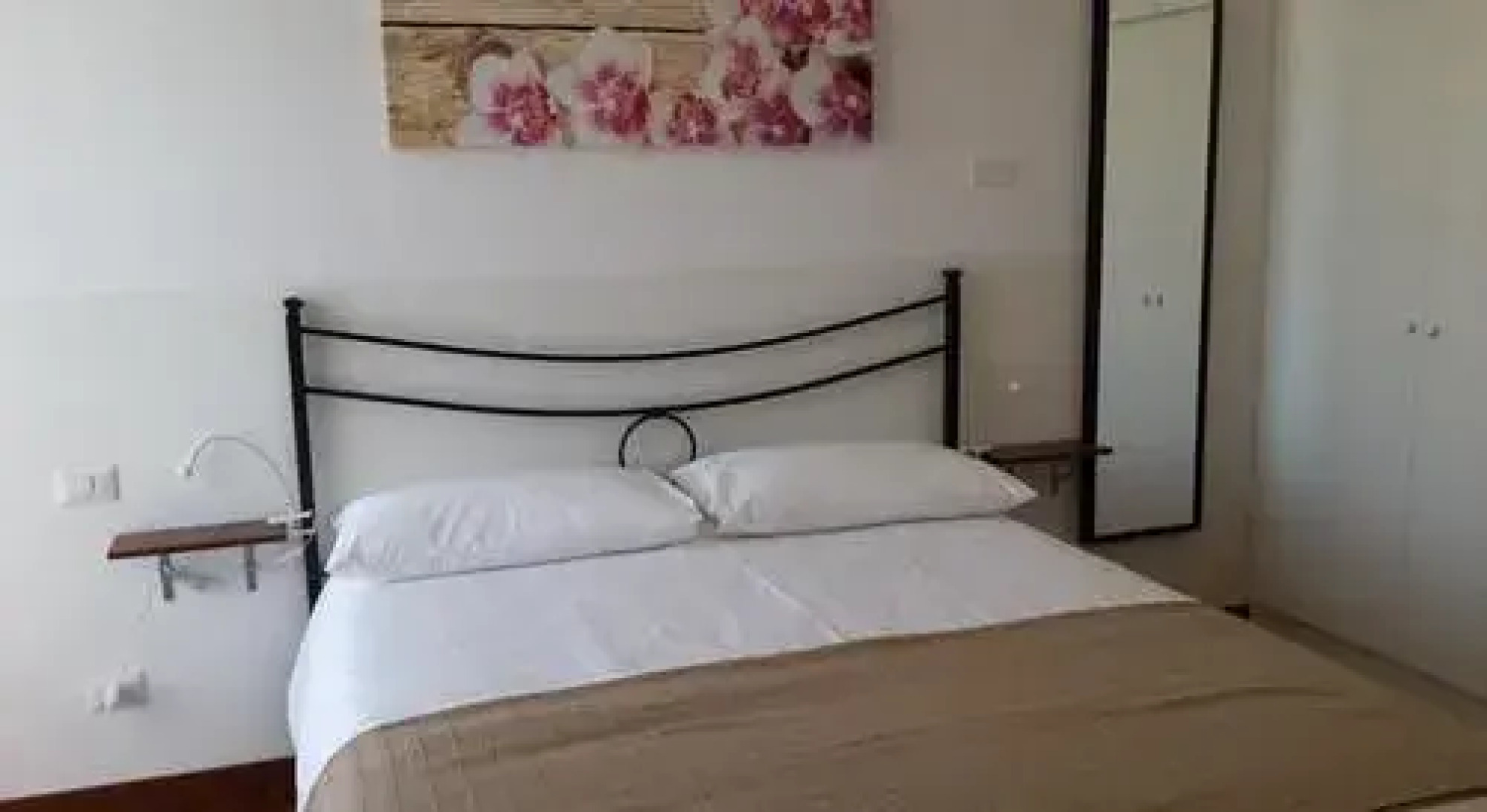 Romana Bed & Breakfast