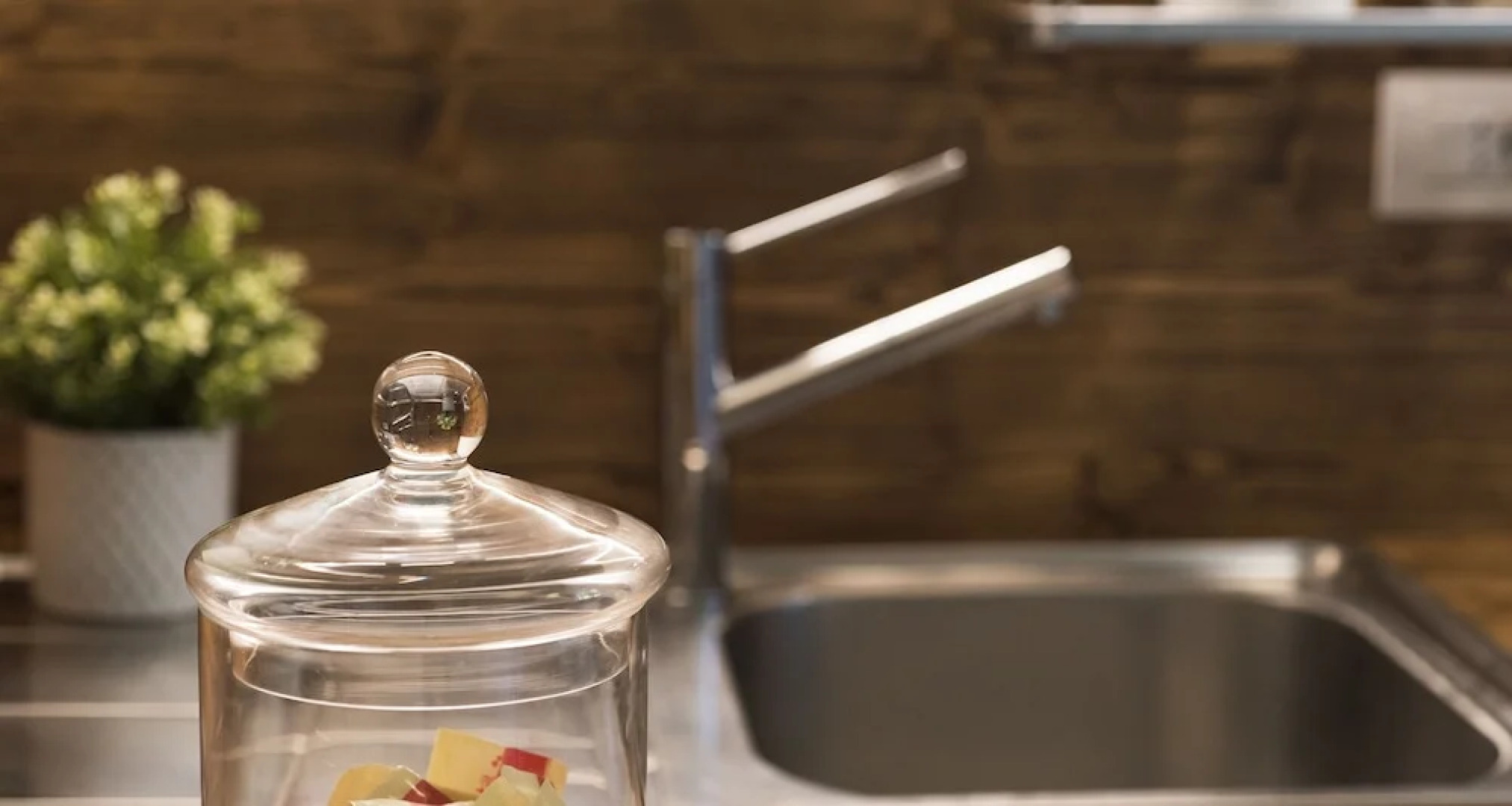 Altido Wood and White With Lake View