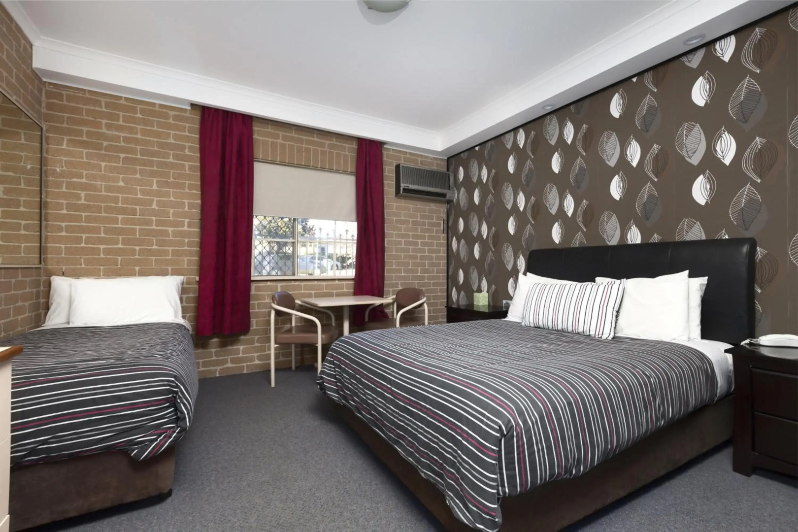 Grand Manor Motor Inn - Queanbeyan