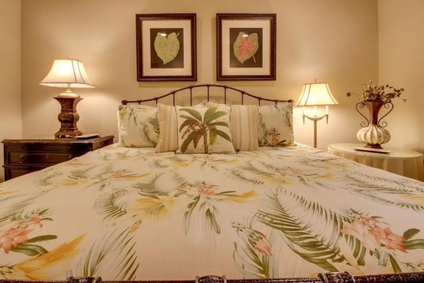 Living Local Lakeway Cove 2 Bedroom Condo