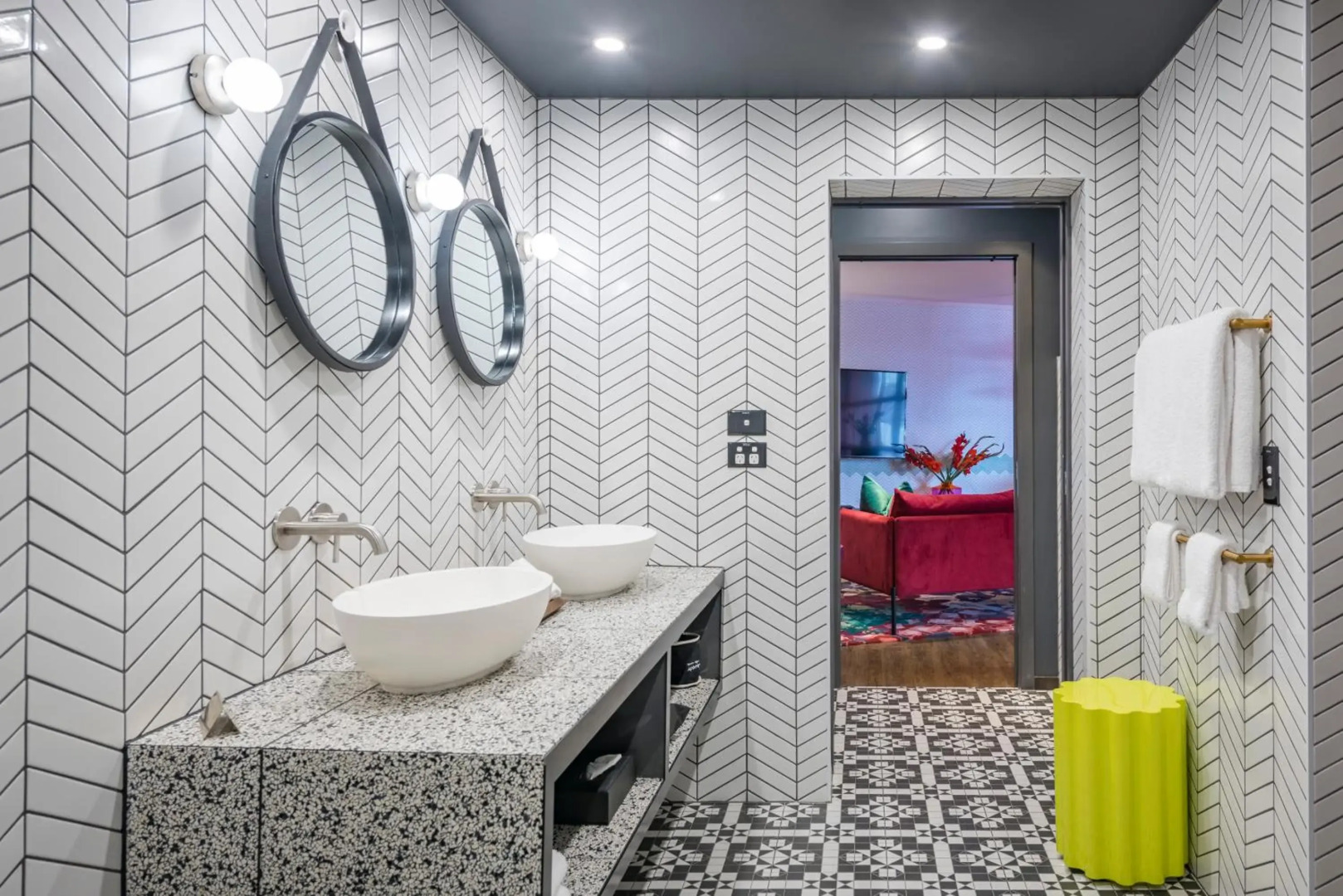 Отель Naumi Auckland Airport