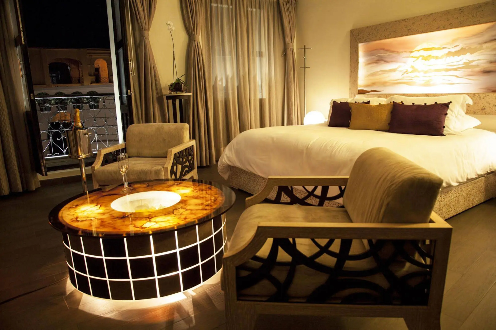 Plaza Gallery Hotel & Boutique