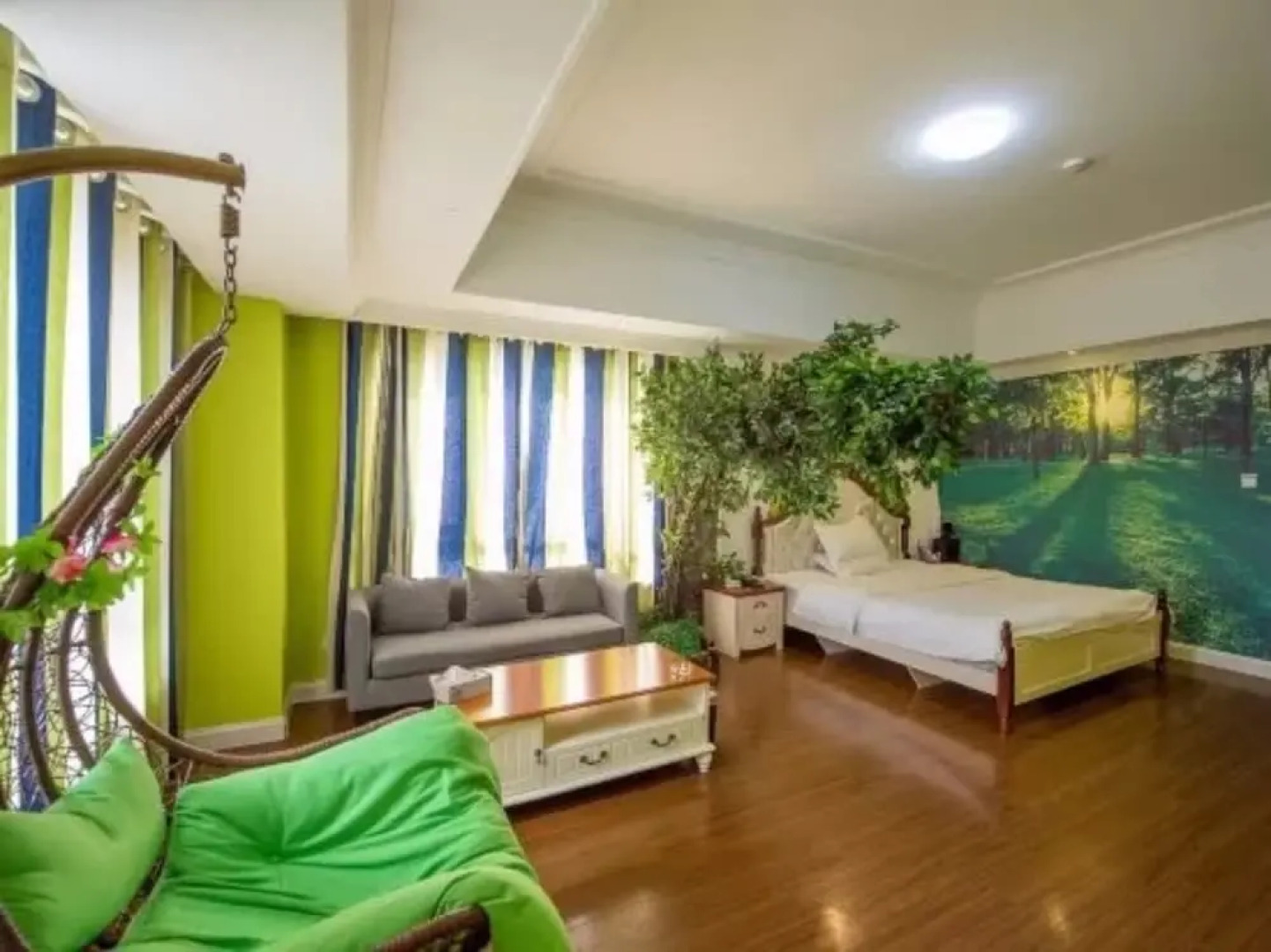 Mr. Theme Hotel Taishan