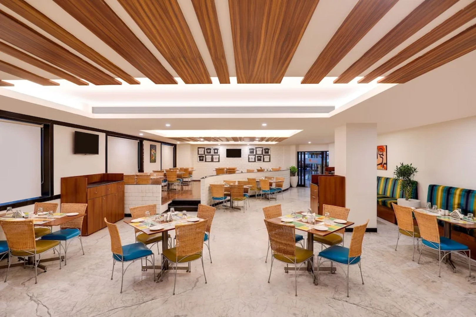 Lemon Tree Hotel Indore