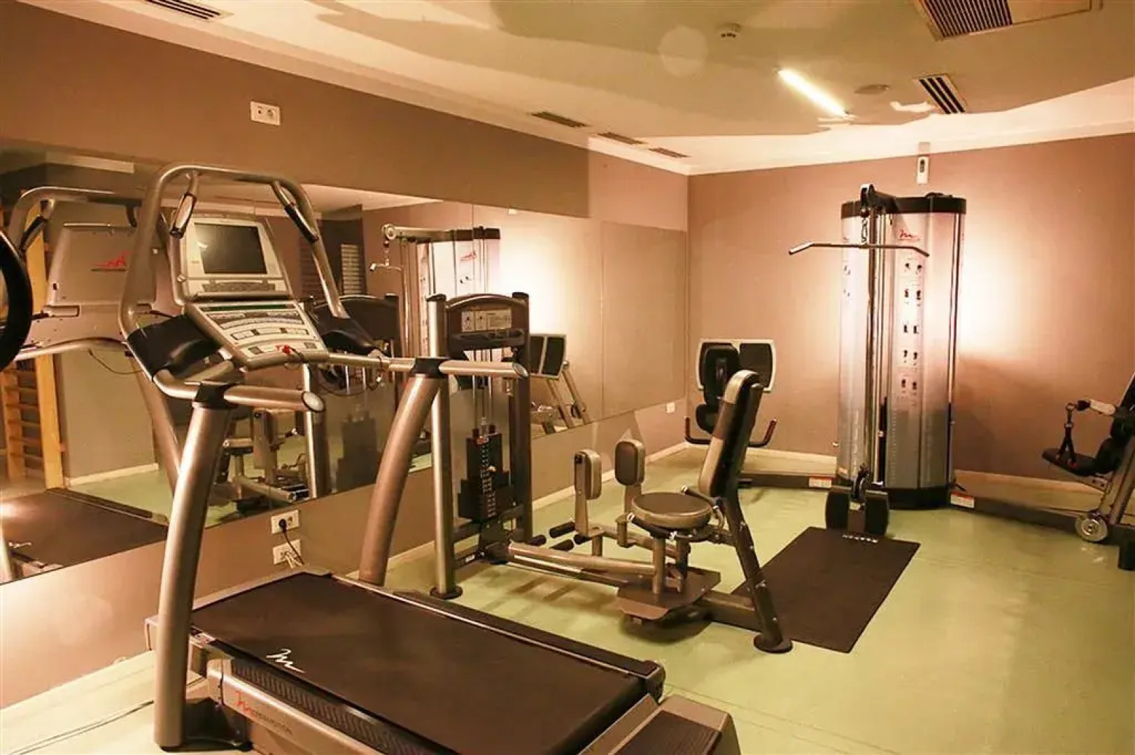 Golden Tulip Ana Dome