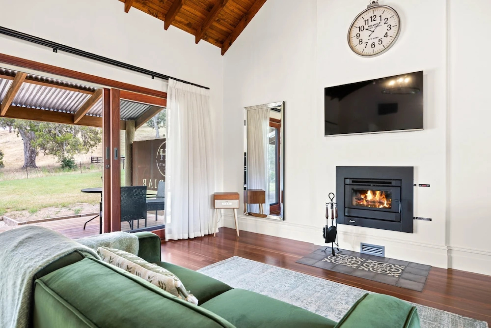 Grandview Accommodation - Hideaway Huts