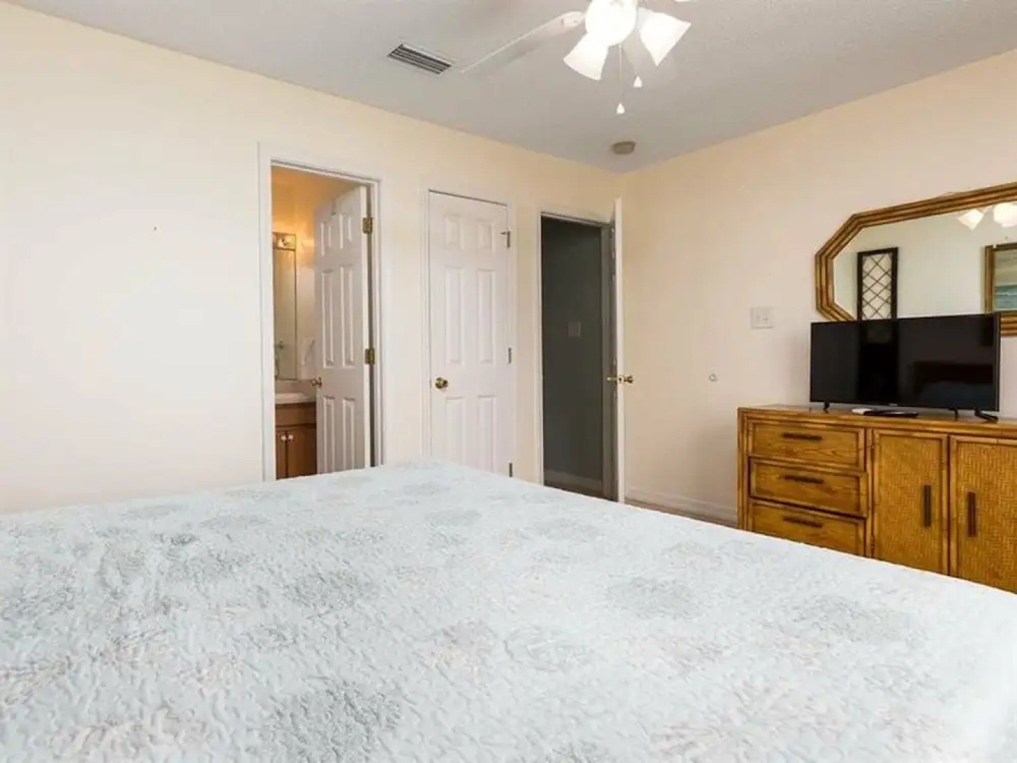 Sand Days East by Meyer Vacation Rentals