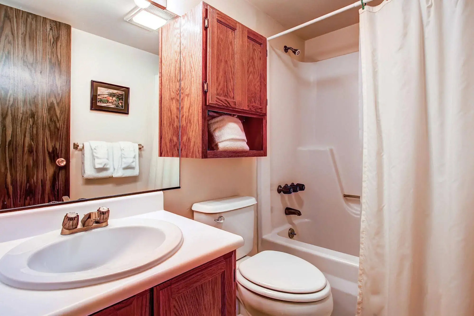 Tannenbaum Condominiums by Ski Country Resorts