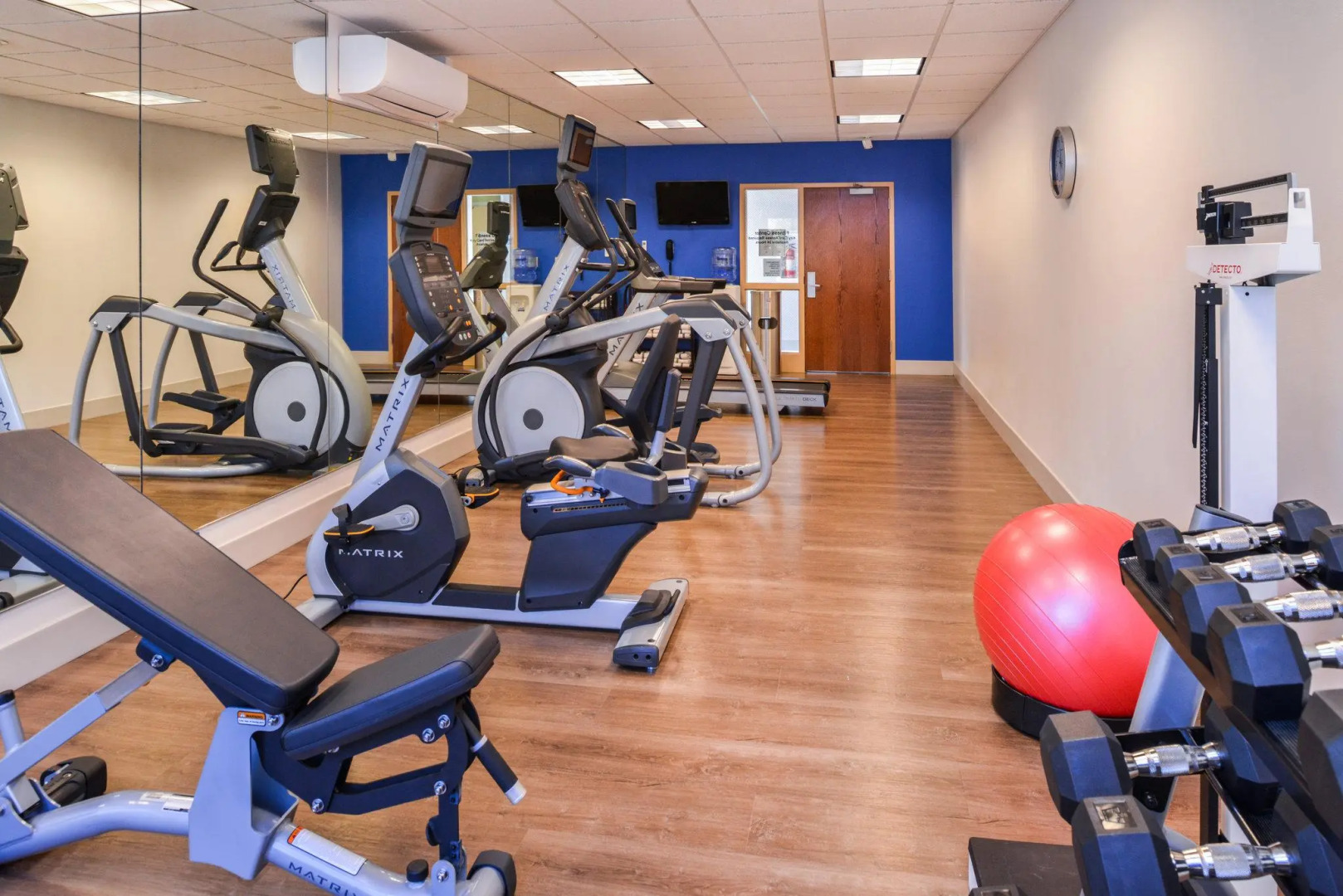 Holiday Inn Express Hotel & Suites Urbana-Champaign by IHG