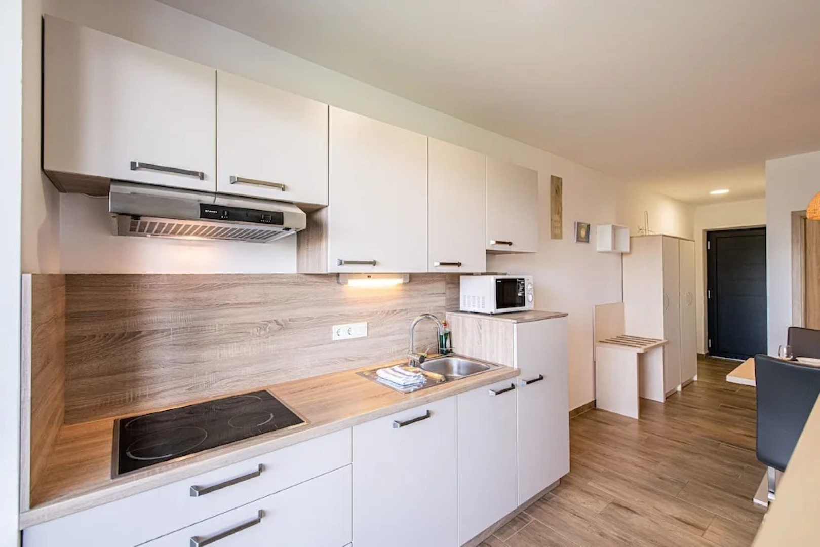 Apartmaji Banonia Stork Flight