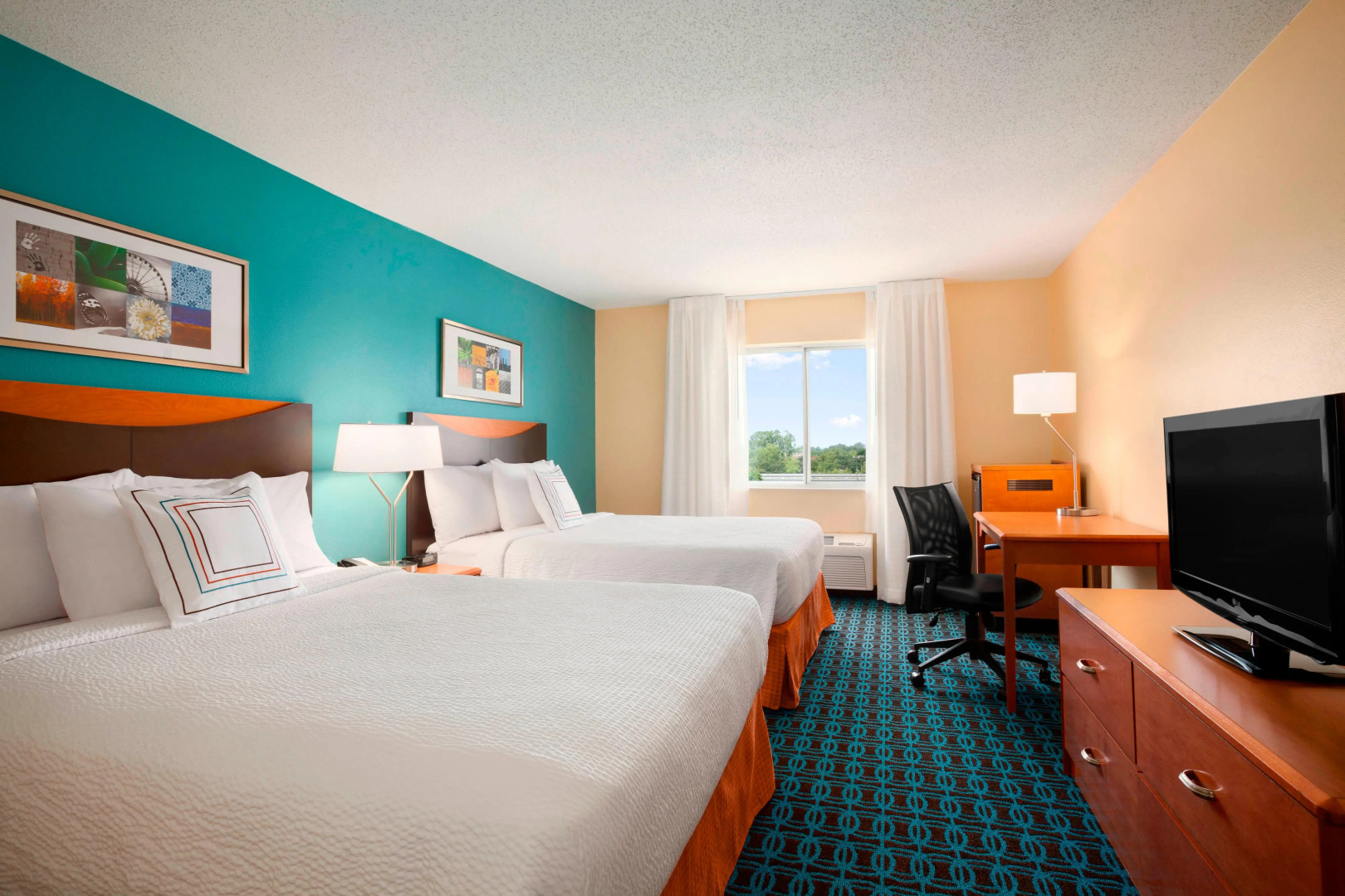 Fairfield Inn & Suites Lansing West