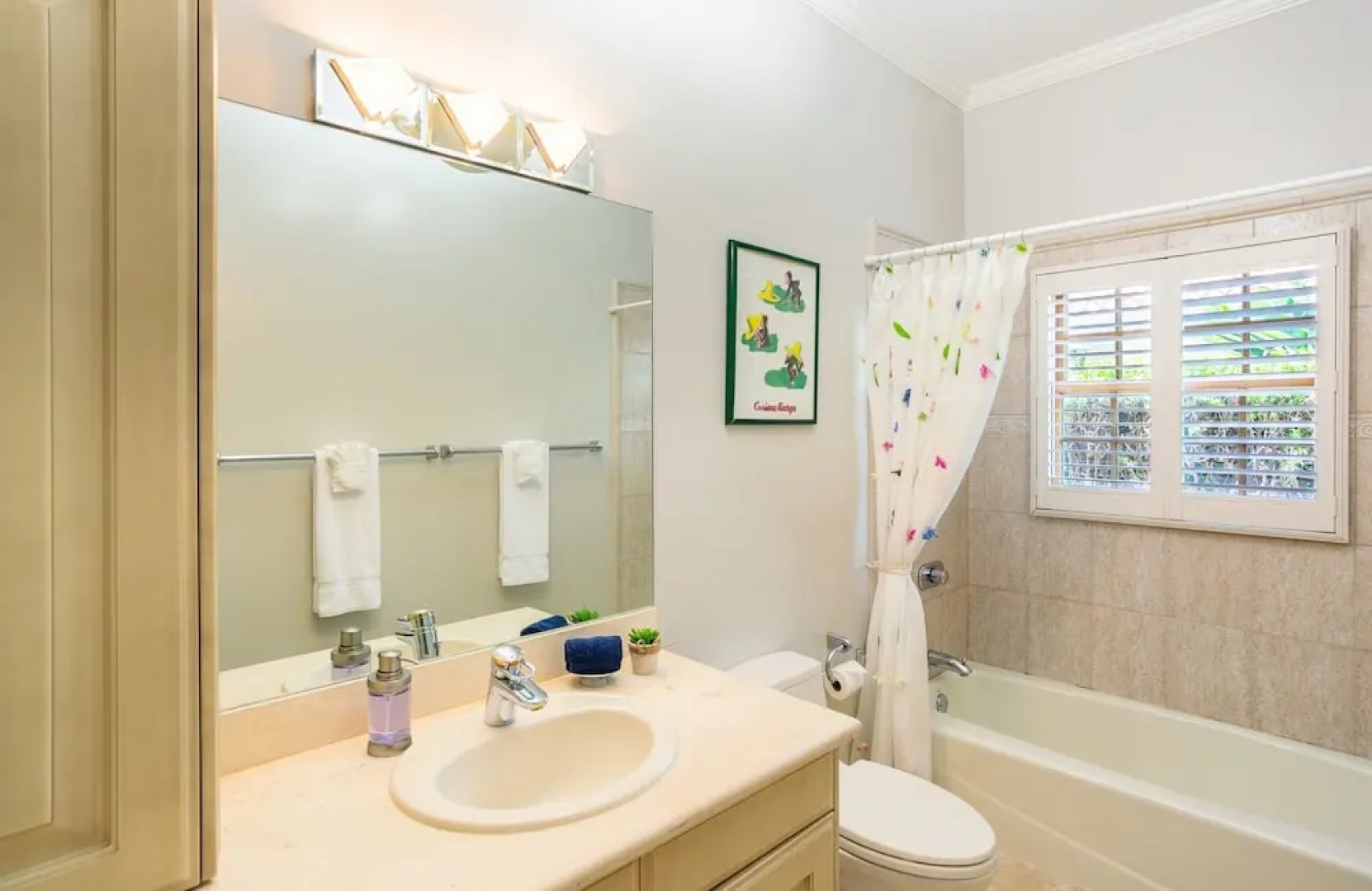 Maridadi by Cayman Villas