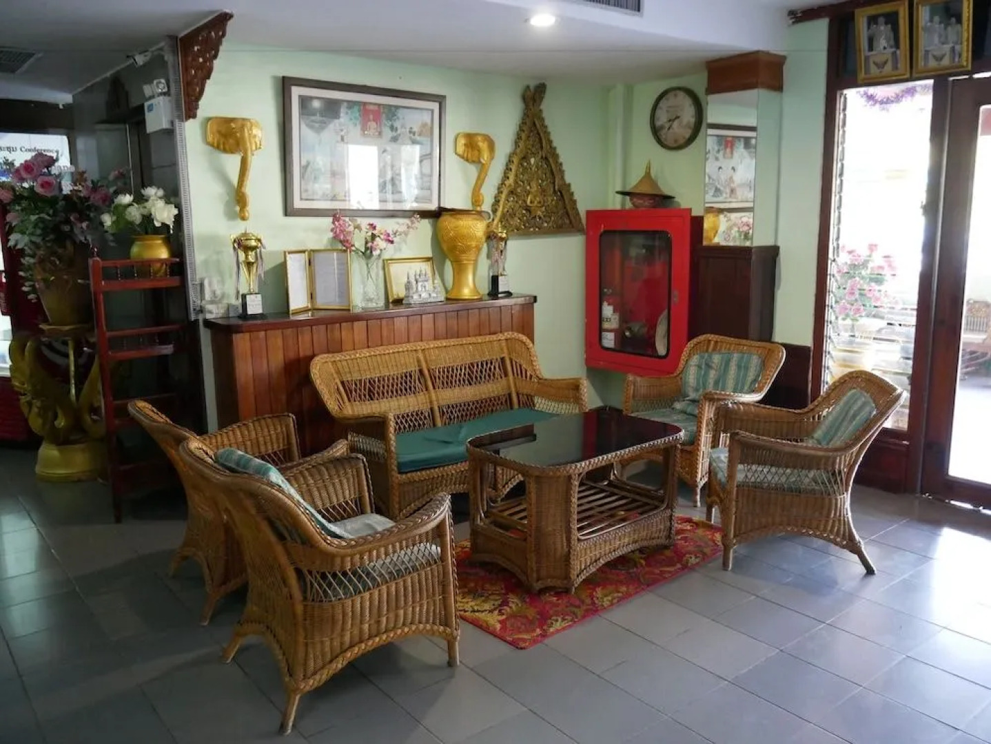 Royal Jommanee Hotel