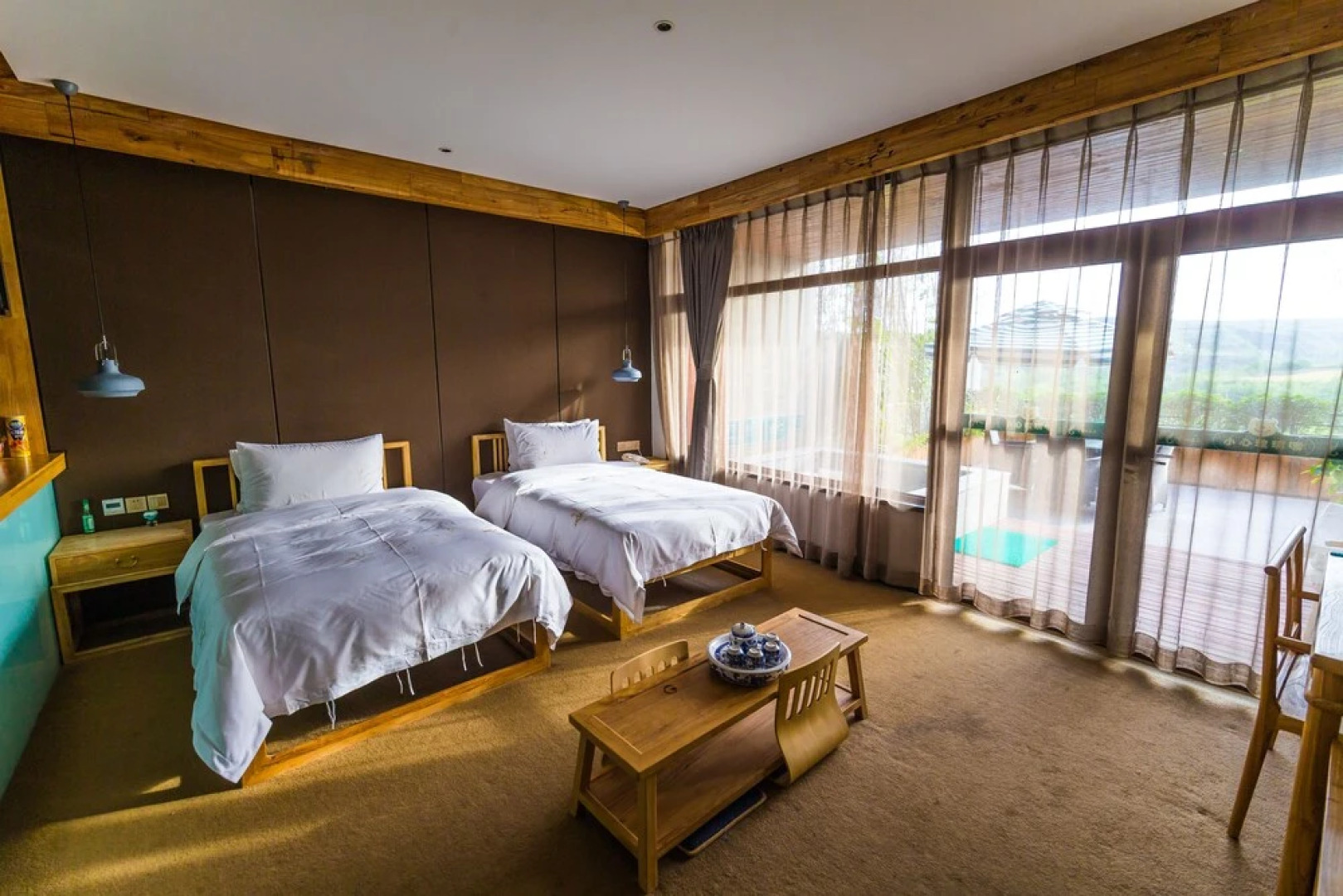 Fengxiang hot spring Hotel