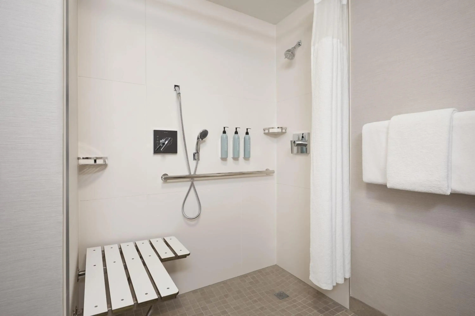 Courtyard by Marriott Kansas City Overland Park/Metcalf