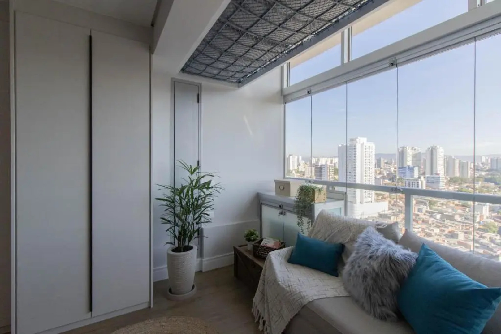 Urban Sky Studio - GRU