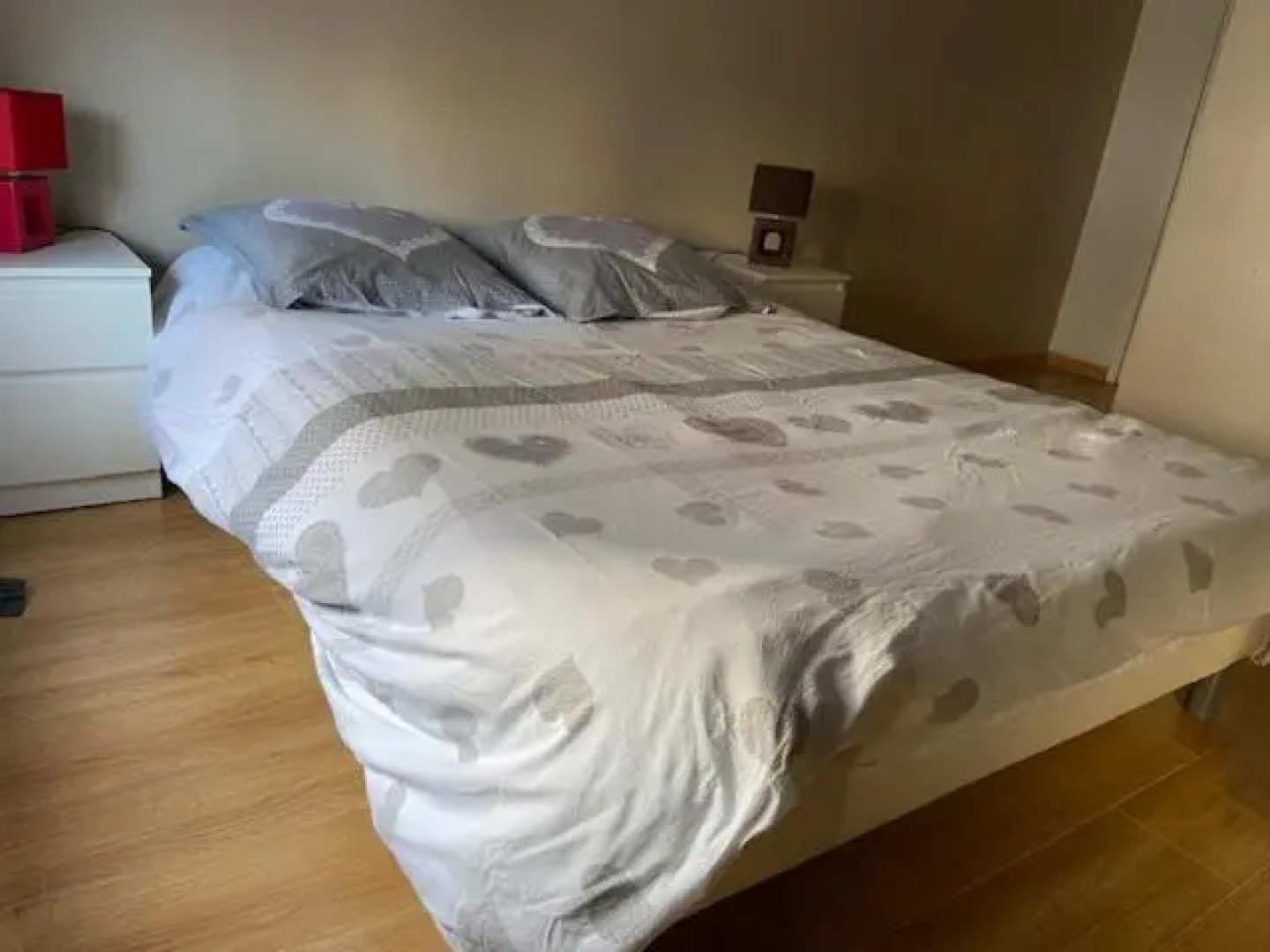 Au 96 - 4 pers - Aux portes de Lille - 3 min Métro Lomme Lambersart