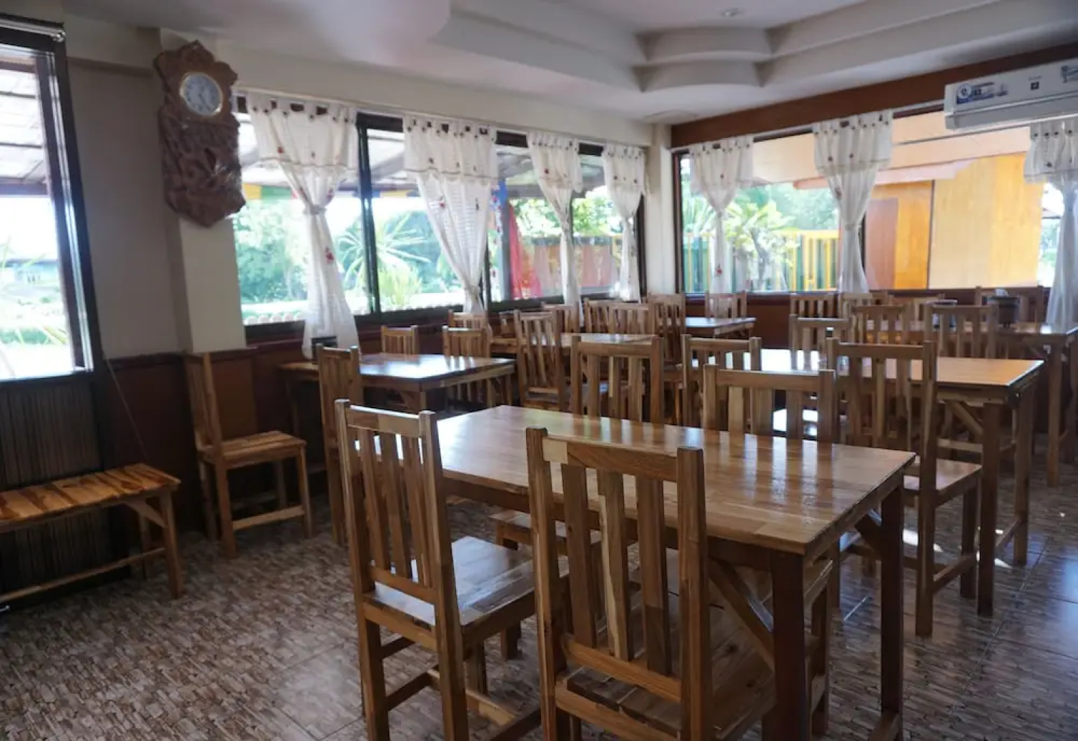 Lampang Bouteak Resort