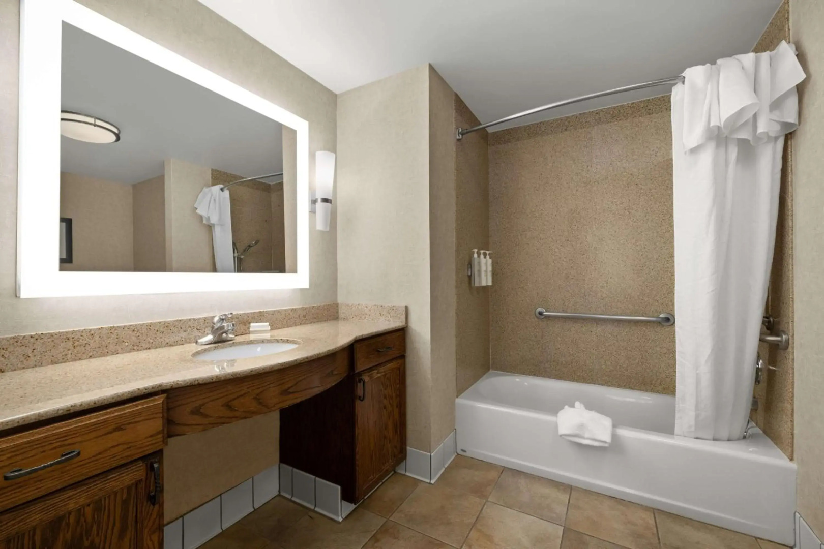 Homewood Suites by Hilton Bakersfield