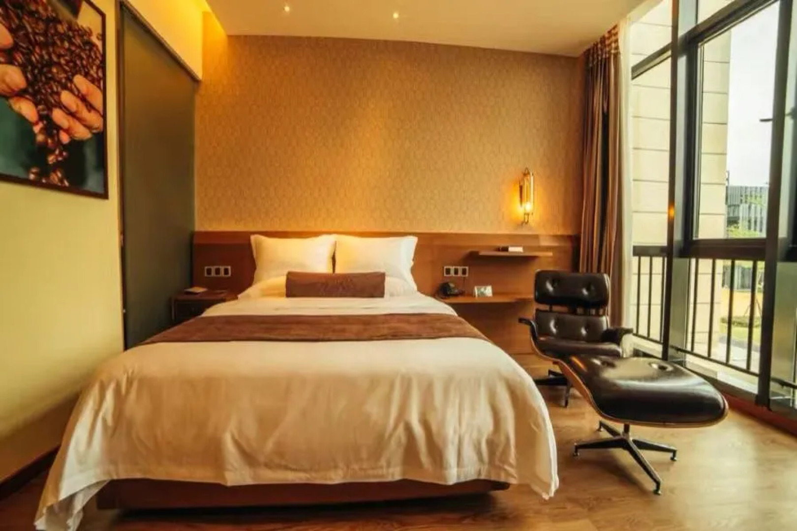 James Joyce Coffetel (Zhuhai Hengqin Port Chimelong Branch)