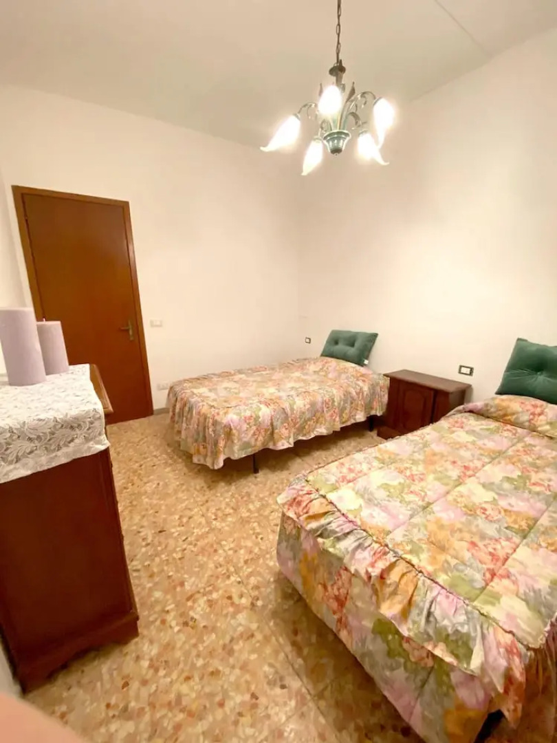 House With 2 Bedrooms in Caprona, With Terrace and Wifi - 10 km From the Beach