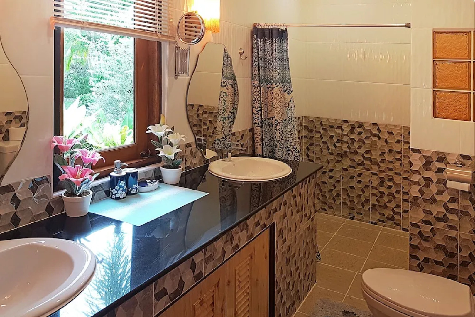 Relaxing Palm Pool Villa