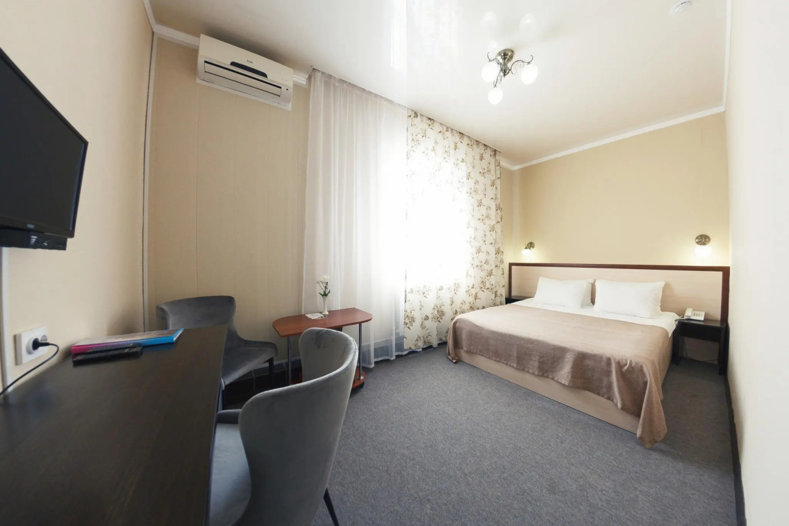 Гостиничный комплекс 7 и Я (2 корпус)