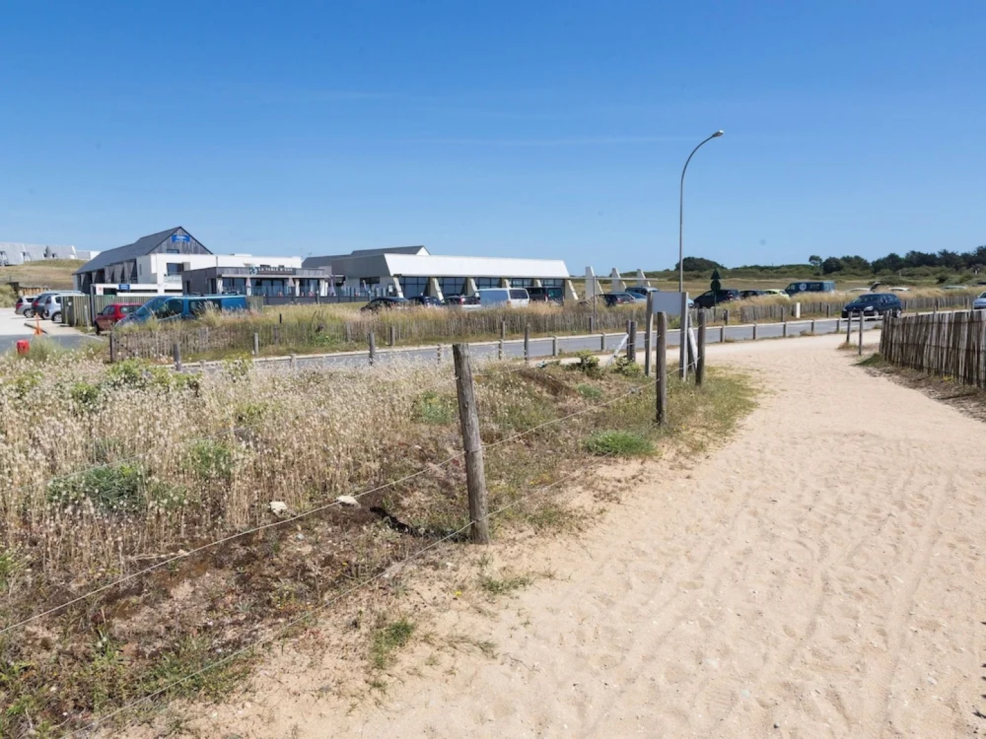 Nicely maintained apartment 100 meters from the beach of Guidel