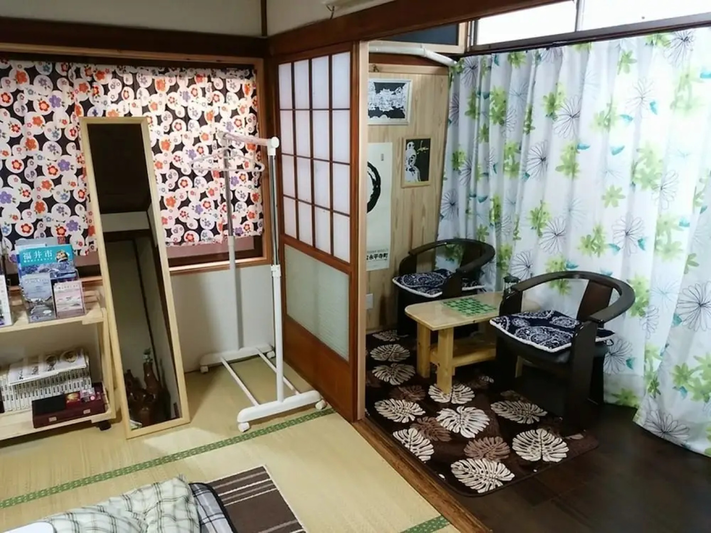 Guest House Lounge Taki