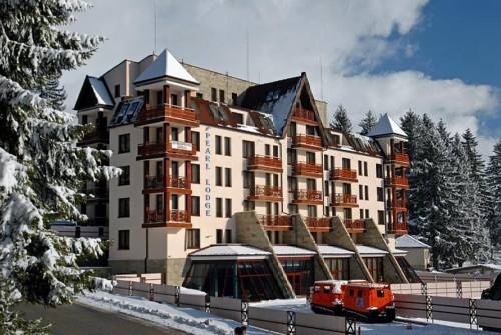 Pearl Lodge Hotel