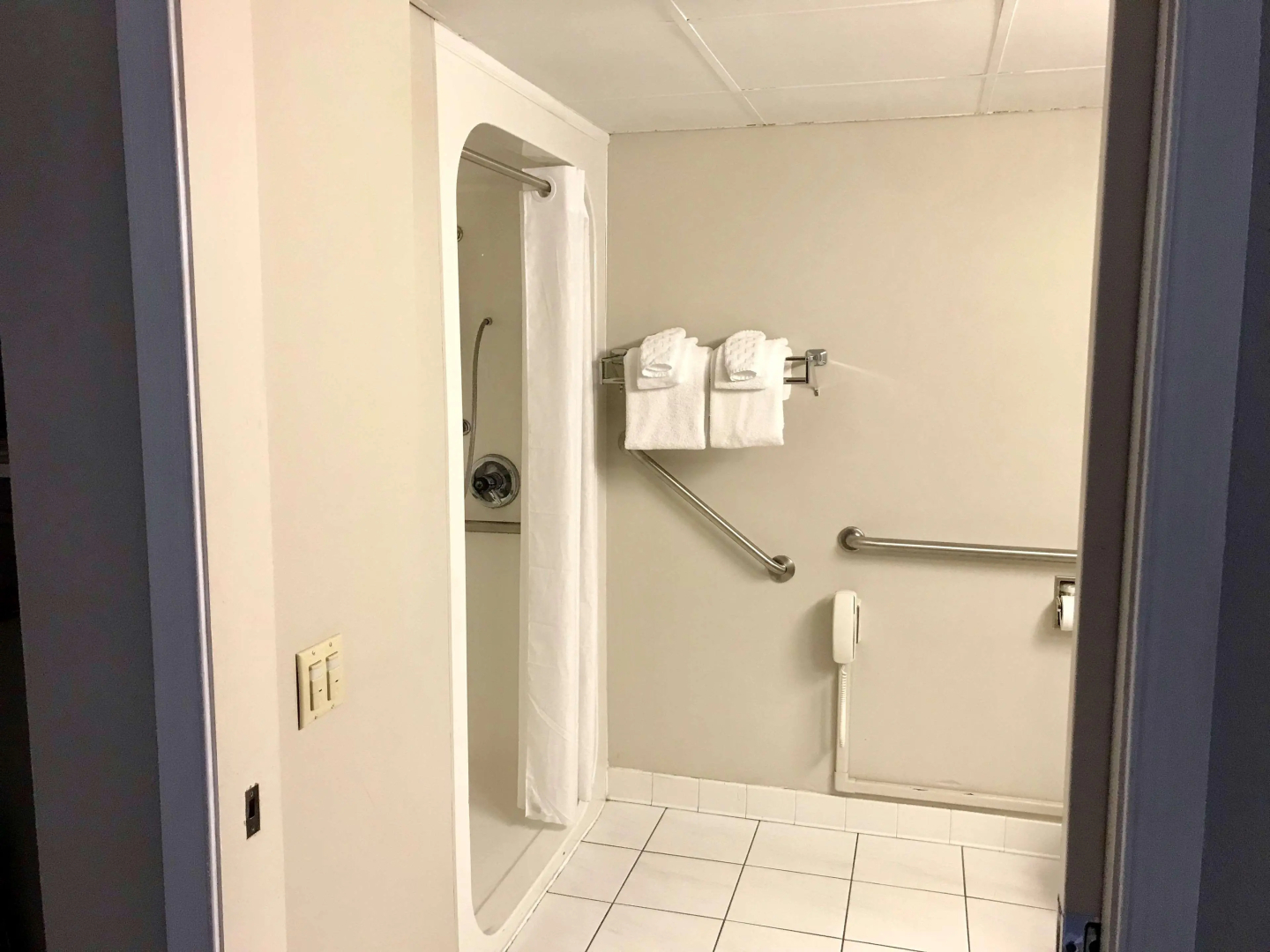 SureStay Plus Hotel by Best Western Lehigh Valley