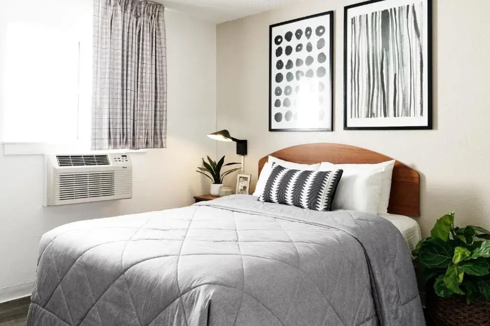 InTown Suites Extended Stay Dallas TX - North Richland Hills