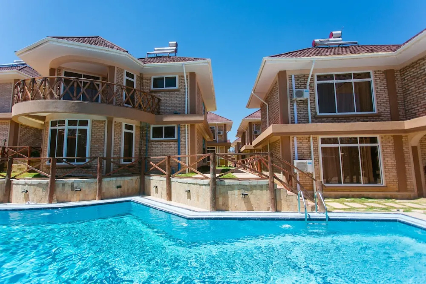 Mount Royal Villa Hotel