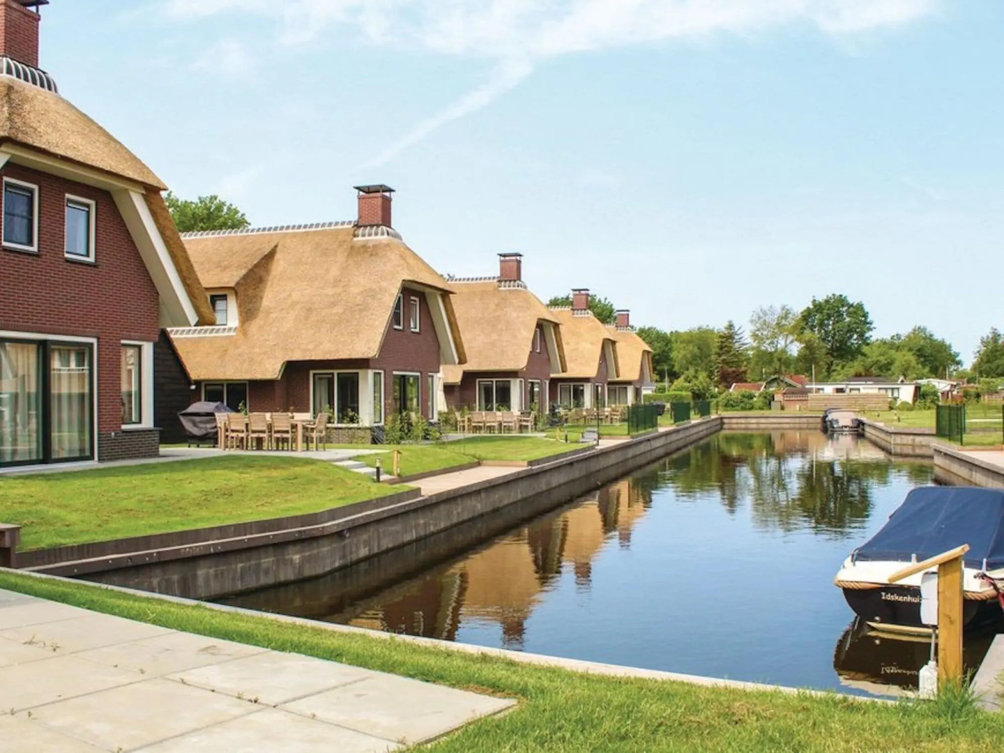 Villa in Friesland With Waterfront Jetty