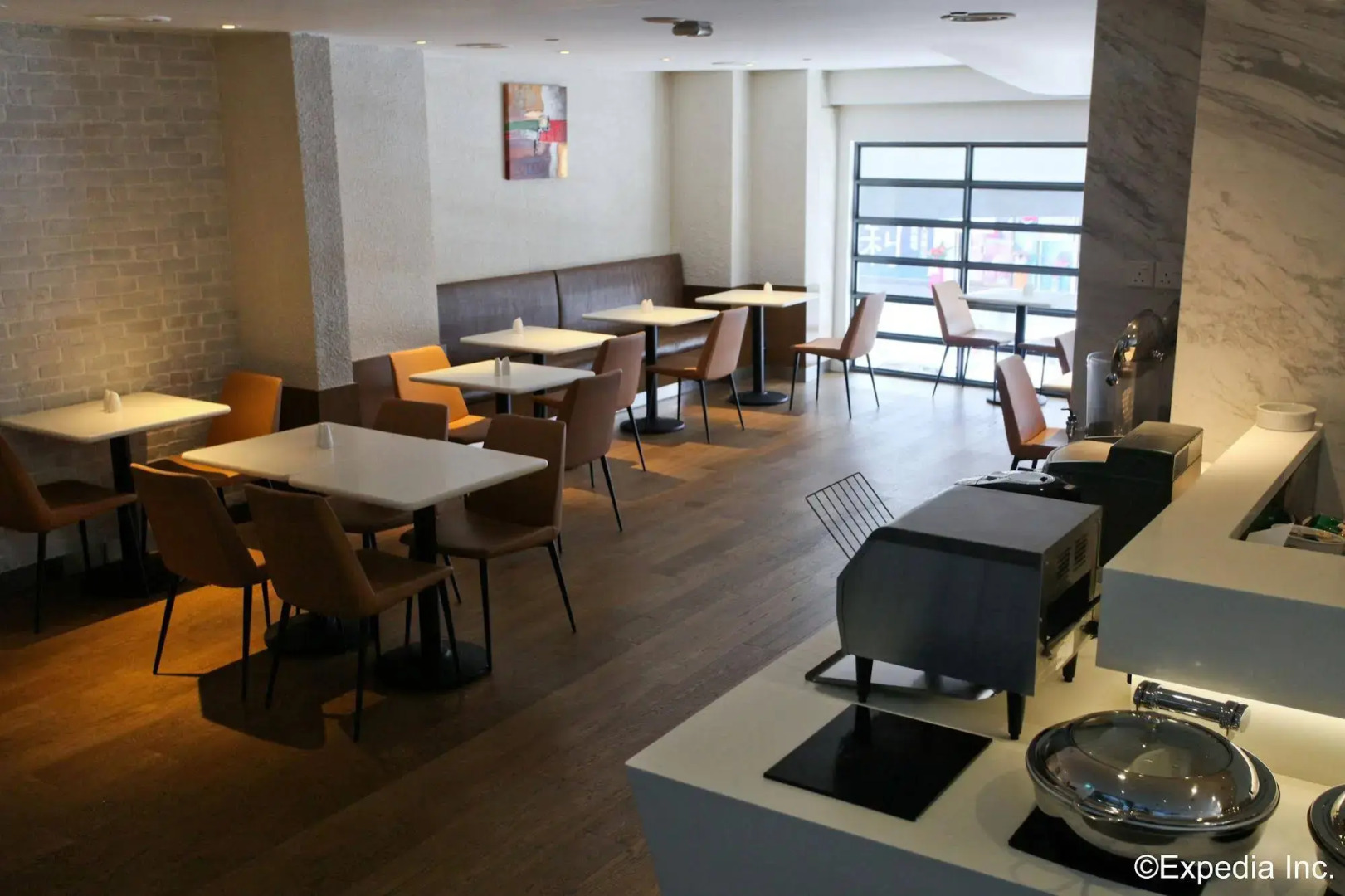 Amrise Hotel Kitchener