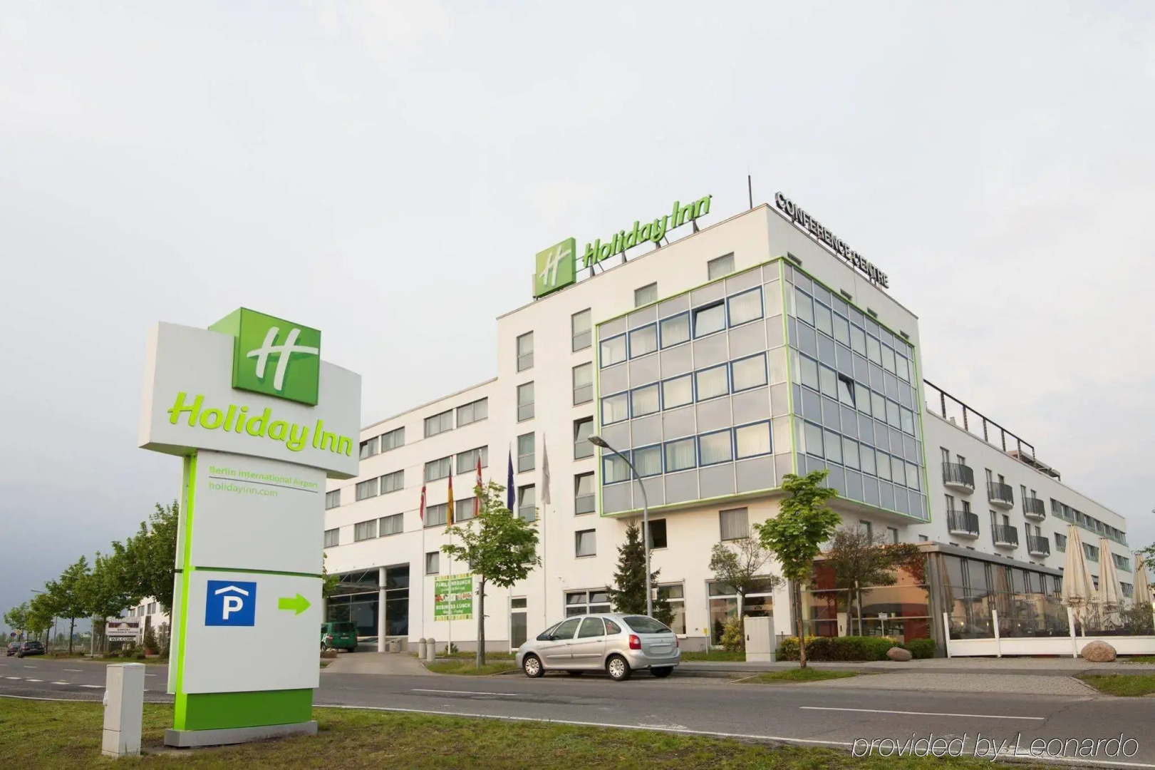Holiday Inn Berlin Airport - Conference Centre by IHG