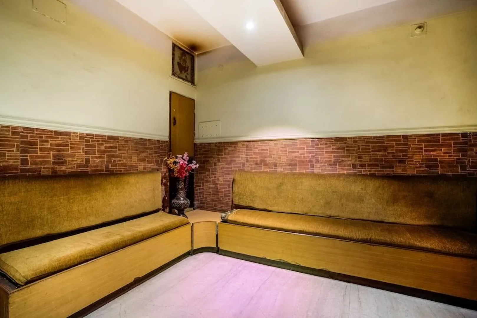 Oyo 35368 Hotel Hilltop