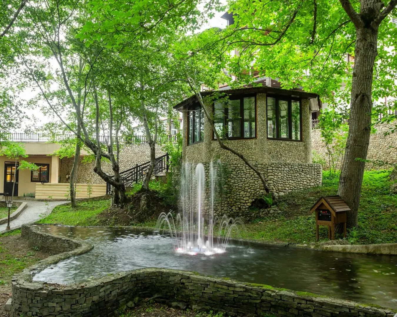 Quba Vadi Chalet Hotel