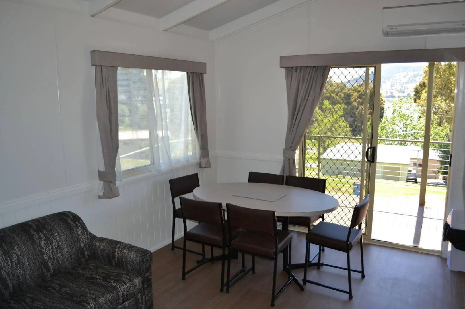 Discovery Parks - Lake Hume, New South Wales